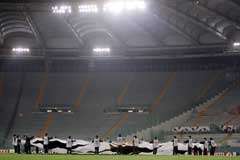 Et tomt Olympiastadion i Roma. (Foto: AFP / SCANPIX)