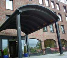 Rehabiliteringsavdelingen på sykehjemmet er i 2005-budsjettet gitt en totalramme på åtte millioner kroner. Foto: Rainer Prang, NRK. Rehabiliteringsavdelingen på sykehjemmet er i 2005-budsjettet gitt en totalramme på åtte millioner kroner. Foto: Rainer Prang, NRK.