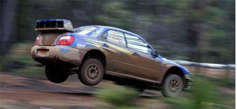 Petter Solberg ble slått av Sebastièn Loeb i fjorårets Rally Australia. I 2003 vant han. (Foto:www.swrt.com)
