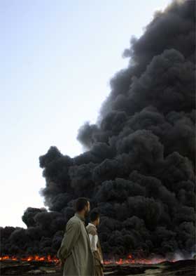 Opprørere har angrepet flere oljerørledninger i Irak de siste månedene. (Foto: AFP/Scanpix)
