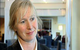 Bente Mikkelsen. Viseadministrerende direktør i Helse Øst innrømmer at hun ikke vet hvor mange som står i kø for behandling. Foto: NRK