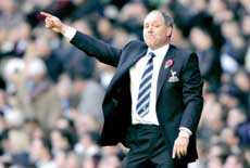 Tottenham-manager Martin Jol får ikke unntak. (Foto: Reuters/Scanpix)