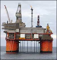 Snorre A-plattformen. (Arkivfoto: Statoil/Scanpix) Snorre A-plattformen. (Arkivfoto: Statoil/Scanpix)