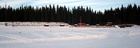 Skistadion i Veldre er klar til å ta i mot 400 skiløpere. (Foto: Anders Engeland/NRK)