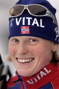 Lesja-jenta Tora Berger gjekk bra for det norske stafettlaget. (Foto: Erlend Aas/Scanpix)