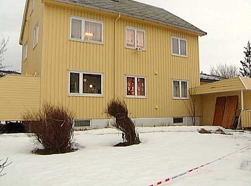 Det var i førsteetasjen i dette huset i Rønvik at Mary Ann Hansen ble drept. Foto: Erik Veigård/Scanpix.