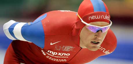 Øystein Grødum gikk en fantastisk 10.000 meter i allround-VM. (Foto: AP) Øystein Grødum gikk en fantastisk 10.000 meter i allround-VM. (Foto: AP)