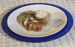 Breiflabb-filet innrullet i bacon Breiflabb-filet innrullet i bacon