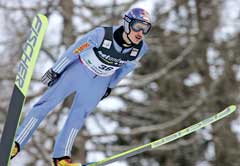 Adam Malysz på vei til seier i Kulm. (Foto: Reuters/Scanpix)