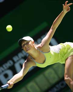 Maria Sjarapova er klar for kvartfinalen i Australian Open. (Foto: AFP / SCANPIX) Maria Sjarapova er klar for kvartfinalen i Australian Open. (Foto: AFP / SCANPIX)