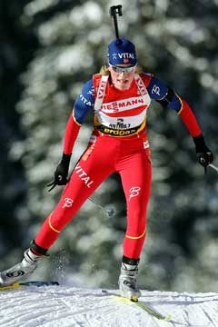 Tora Berger på vei til 2. plass på jaktstarten. (Foto: AP/Scanpix)