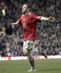 Wayne Rooney jubler etter sitt andre mål mot Middlesbrough. (Foto: AP/Scanpix)