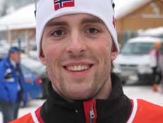 Magnus Moan håper på en medalje i fredagens kombinertrenn. (Foto: NRK.no)