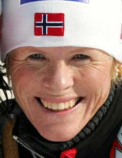 Hilde Gjermundshaug Pedersen smilte bredt etter sitt siste mesterskapsløp. (Foto: AFP/Scanpix)