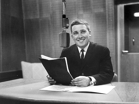 Vidar Lønn-Arnesen i studio 13. oktober 1965. (Foto: Aktuell / SCANPIX)