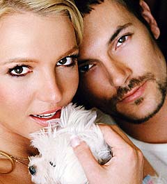 Britney Spears og ektemannen Kevin Federlane venter sitt første barn. Foto: Mark Liddell, AP Photo / People Magazine.