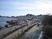 Hva veier tyngst? Utsikten til dagens beboere i Kragerø eller utvikling og tilflytting? Hva veier tyngst? Utsikten til dagens beboere i Kragerø eller utvikling og tilflytting?