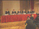 6. desember 1999 startet den regjeringsoppnevnte granskningskommisjonen sine høringer på Stord.(Foto: NRK)