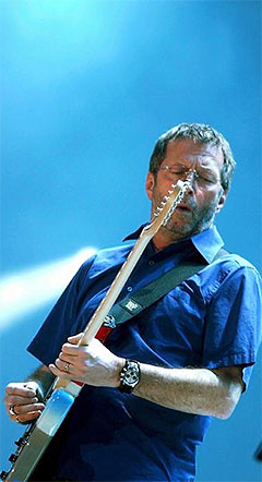 Eric Clapton har lenge hatt status, nærmest som en gitargud. Foto: Promo.