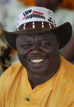 Opposisjonsleder Morgan Zvangirai, leder av MDC ("Movement for Democratic Change"). (Foto: AP/Scanpix)