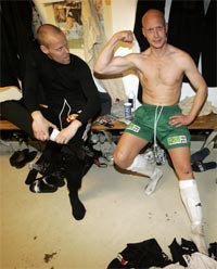 Ham Kam og Petter Sørensen viste muskler i serieåpningen i fotball søndag. HamKam slo Vålerenga 3-1 på Briskeby. (Foto: Cornelius Poppe / SCANPIX )