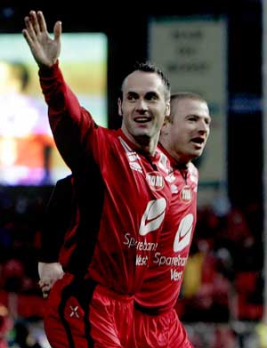 Robbie Winters og Raymond Kvisvik strålte i kampen mot Molde. (Foto: Tor Richardsen / SCANPIX) Robbie Winters og Raymond Kvisvik strålte i kampen mot Molde. (Foto: Tor Richardsen / SCANPIX)