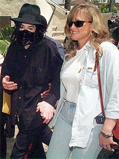 Debbie Rowe var gift med Michael Jackson fra 1996 til 1999. Foto: Chris Pizzello, AP Photo.