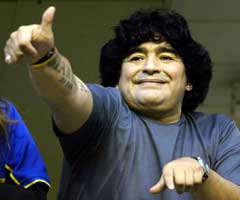 33 kilo lettere, men fortsatt er det mer Diego Maradona enn i glansdagene. (Foto: Reuters/Scanpix)