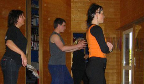 Line-Dance NM arrangeres i helga. Og i våler ligger Line-Danceentusiastene i hardtrening.