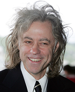 Sir Bob Geldof skal være i samtaler med BBC om tv-overføring av den nye Live Aid-konserten. Foto: Pascal Lauener, Reuters / Scanpix. Sir Bob Geldof skal være i samtaler med BBC om tv-overføring av den nye Live Aid-konserten. Foto: Pascal Lauener, Reuters / Scanpix.