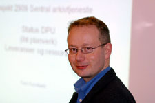 Tom Kornbakk er sjef for Forsvarets arkivadministrasjon. Foto: Rune Tallaksen.