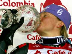 Sonja Nef vant verdenscupen i storslalåm i 2002. (Foto: AP/Scanpix)