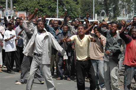 Etiopiske studenter demonstrerer i Addis Abeba.(Foto:AP/Scanpix)