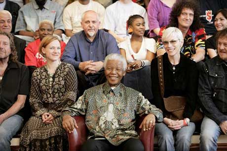 Mandela-artistene var samlet til pressekonferanse lørdag i forkant av konserten. (Foto: 46664 Arctic)