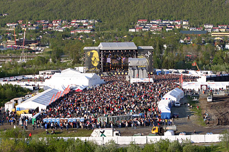 46664 Arctic, her sett fra Tromsøbrua, ble en suksess. Foto. Arne Kristian Gansmo, NRK.