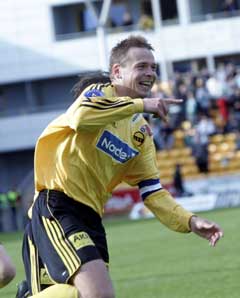 Arild Sundgot scoret to mål mot Aalesund. (Foto: Bjørn Sigurdsøn / SCANPIX)