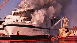 KATASTROFE: Brannen på "Scandinavian Star" våren 1990 er ennå ikke glemt. (Arkivfoto: Scanpix) KATASTROFE: Brannen på "Scandinavian Star" våren 1990 er ennå ikke glemt. (Arkivfoto: Scanpix)