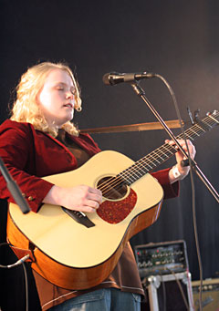Ane Brun har bidratt til den høye norskandelen i 2005 med albumet A Temporary Dive. Foto: Per Ole Hagen, NRK.