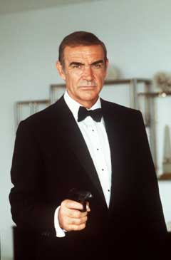 Sean Connery har andre overtalelsesmidler enn andre agenter. (Foto: Scanpix)