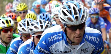 Lance Armstrong håper på å vinne sin sjuende tittel på rad. (Foto: Scanpix)