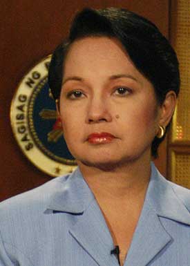 Arroyo innrømmer dårlig dømmekraft. Foto: AP/Scanpix.