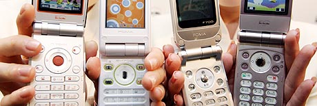 Tredje generasjons mobiltelefoner: 3G. Foto: Shizuo Kambayashi, AP Photo / scanpix.