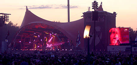 Black Sabbath skapte en magisk sort messe på Orange Scene fredag kveld på Roskilde. Foto: Arne Kristian Gansmo, NRK.