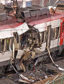 MADRID: Flere bomber ble sprengt på tog i rushtrafikken i Madrid. 191 omkom. Foto: Scanpix MADRID: Flere bomber ble sprengt på tog i rushtrafikken i Madrid. 191 omkom. Foto: Scanpix