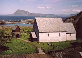Kinn kyrkje. Foto: Torgunn Kvellestad