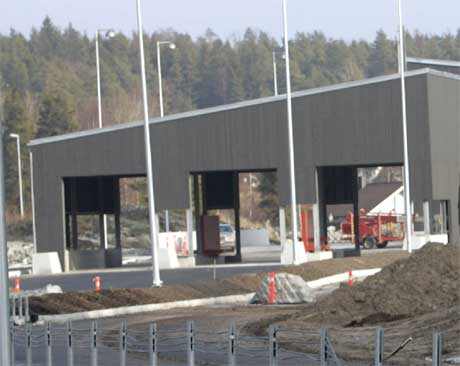 Den nye tollstasjonen på Svinesund. Foto: Lise Åserud / SCANPIX