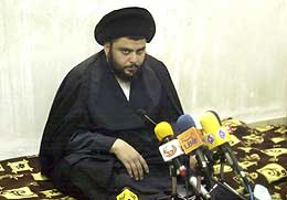 Al-Sadr snakker til mediene (Scanpix/AP)