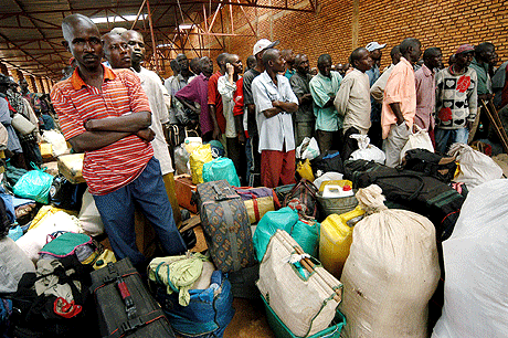 Fanger i Kimironko fengsel i Kigali venter på å bli løslatt. Foto: AP/Scanpix Fanger i Kimironko fengsel i Kigali venter på å bli løslatt. Foto: AP/Scanpix