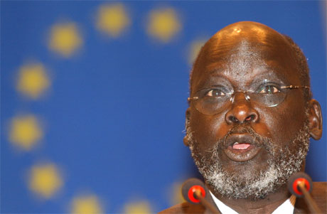 Sudans første visepresident John Garang omkom i helikopterulykken. (Foto: Virginia Mayo/AP/Scanpix)