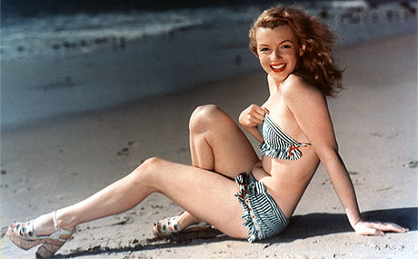 Marilyn Monroe på stranda. Foto: AP Photo